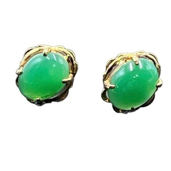 Vintage 14k Yellow Gold  Apple Green Chrysoprase Cabochon Stud small Earrings - Picture 3 of 12